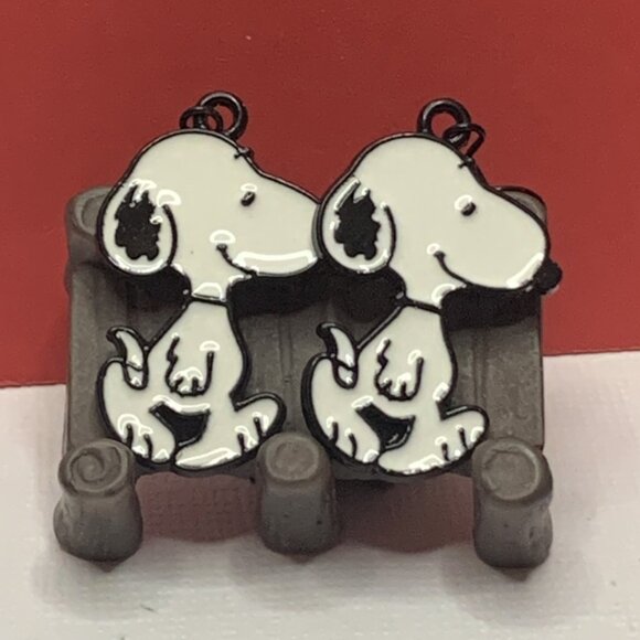 Snoopy Earring, Peanuts Earring, Gift Idea, Snoopy Jewelry, Peanuts Jewerly - Picture 3 of 11